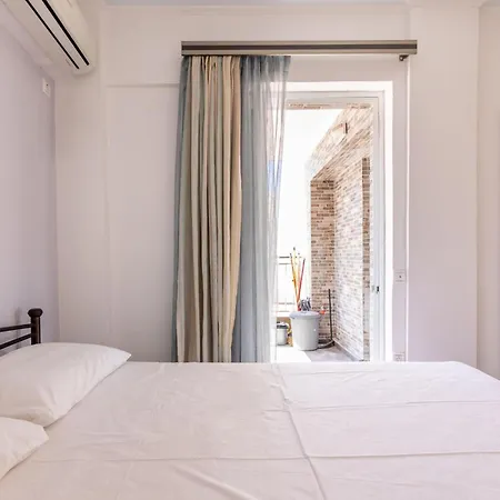 Beachfront Garden By Interhome *