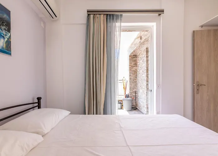 Beachfront Garden By Interhome *