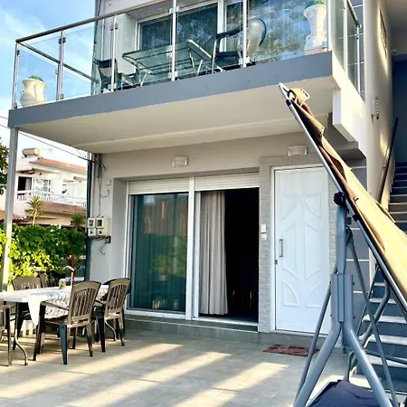 Дом отдыха Beachfront Garden By Interhome