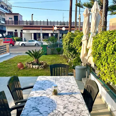 Beachfront Garden By Interhome Дом отдыха