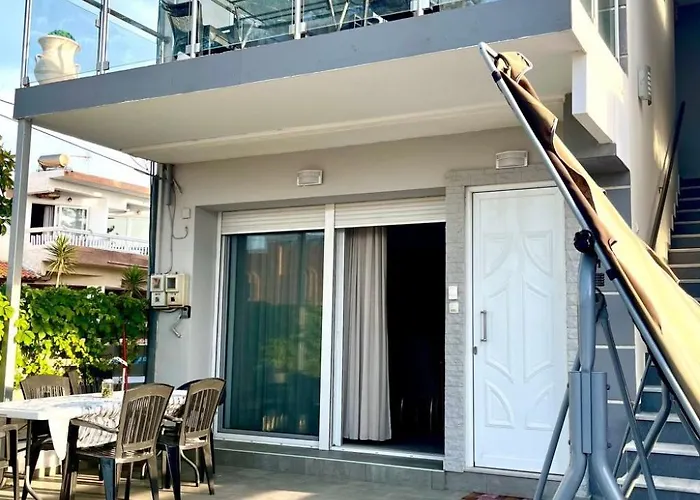 Σπίτι διακοπών Beachfront Garden By Interhome