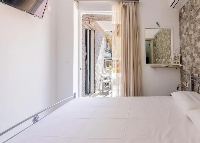 Beachfront Garden By Interhome Χανιά